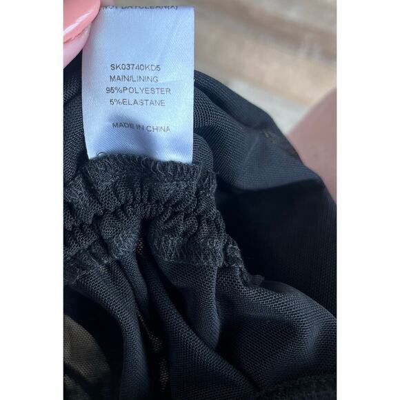NWT - Meshki Lindsay Black Ruched Side Mesh Skirt Size M - Picture 6 of 7